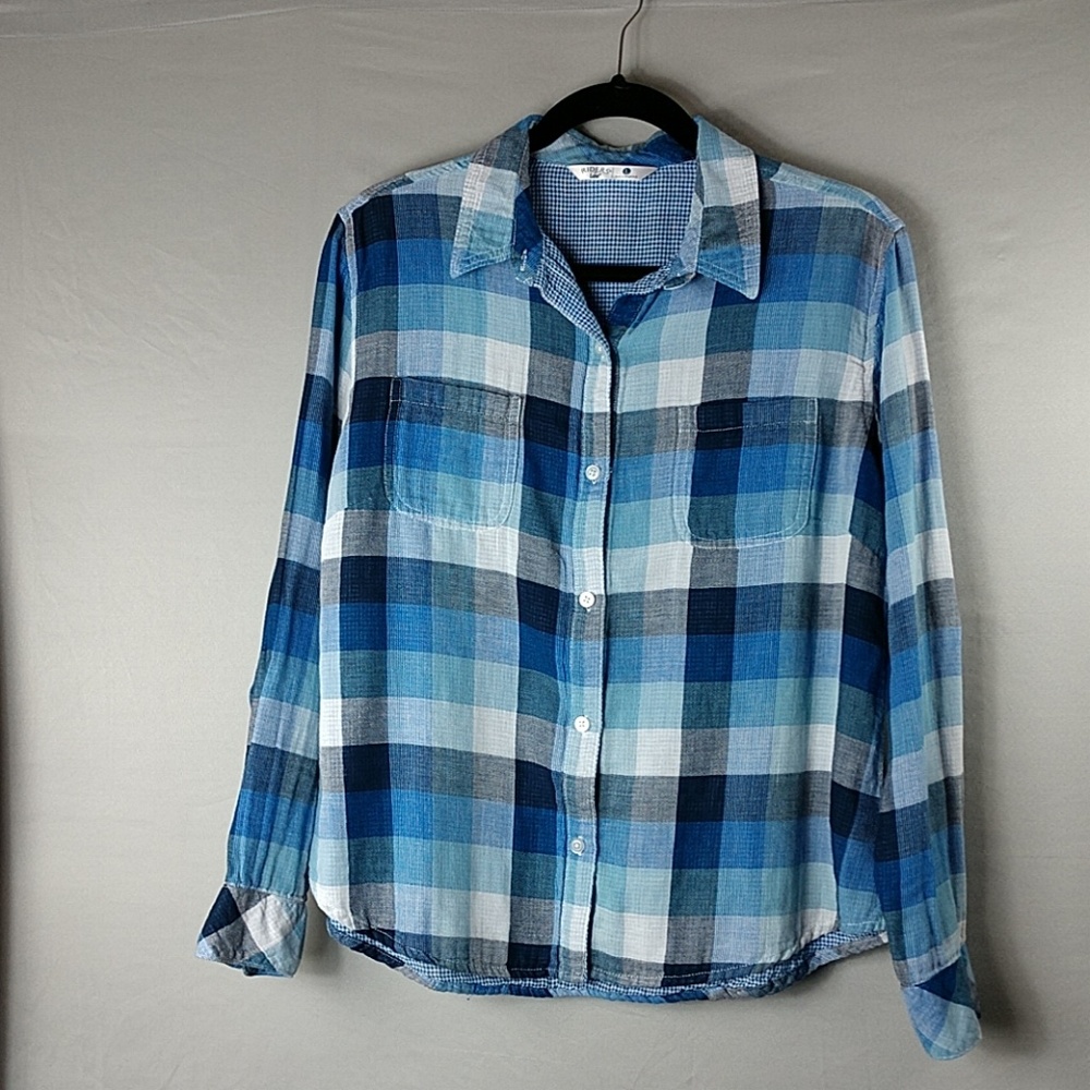 Woman shirt